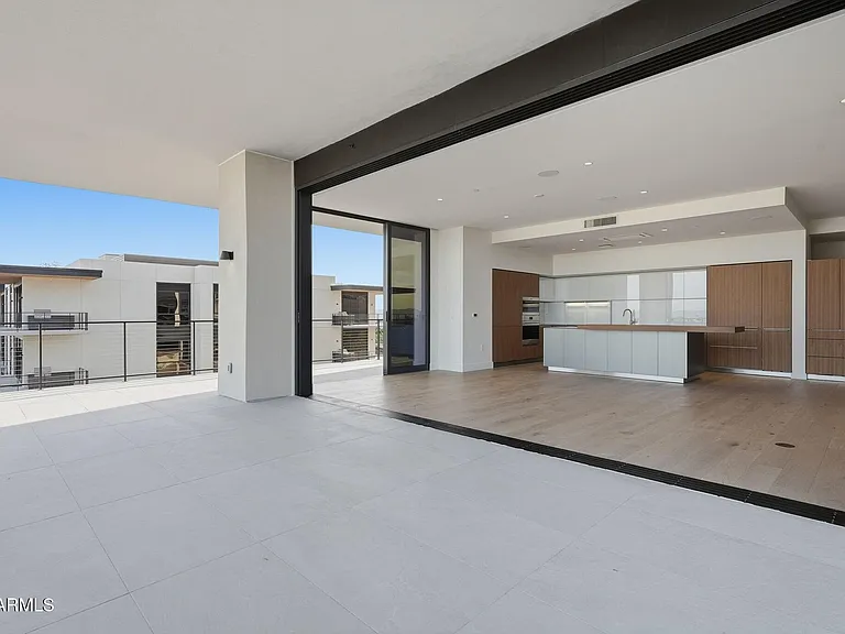 4849 N Camelback Ridge Dr #B302 — Photo 14