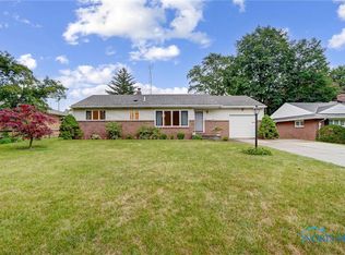 5738 Yermo Dr, Toledo, OH 43613