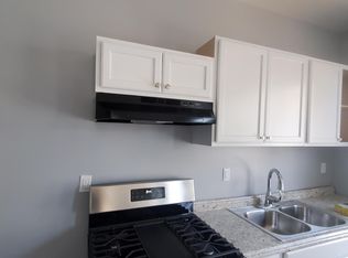 43 Schley St #1R, Newark, NJ 07112