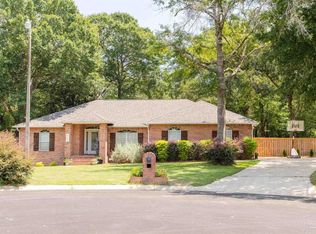 535 Derry Dr, Cantonment, FL 32533