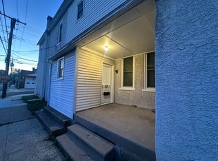 402 E Vine St, Pottstown, PA 19464