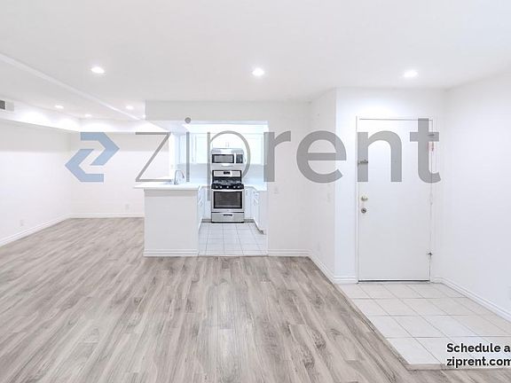 4th image of 10115 Pinewood Ave APT 102