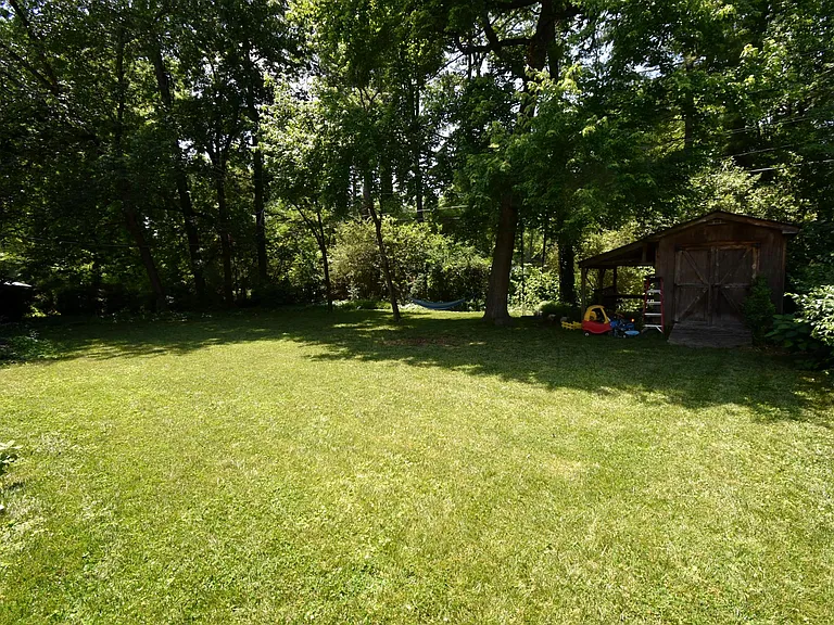 519 Audubon Dr — Photo 38