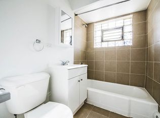 7925 S Phillips Chicago, IL 60617, Chicago, IL 60617