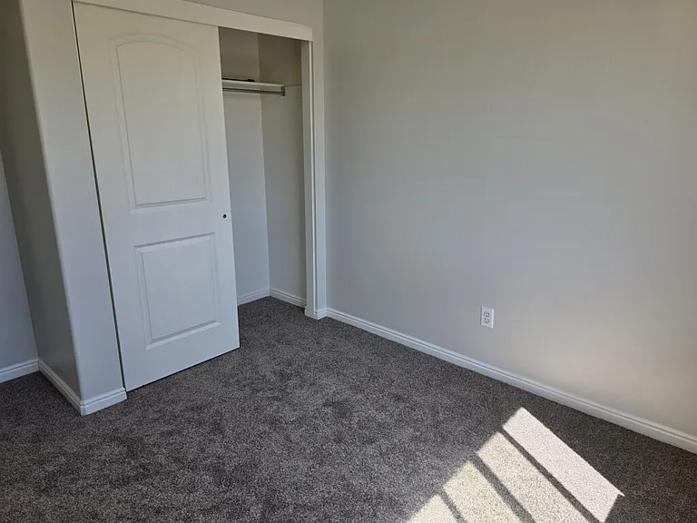 2 bedroom