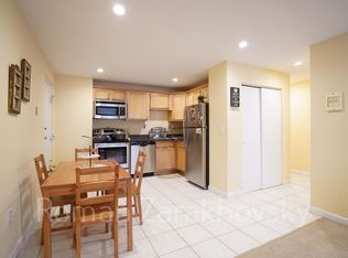 42 Park St #21, Newton, MA 02458