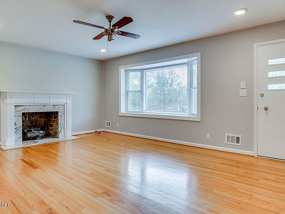 5th image of 12304 Ridge Crest Dr