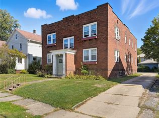 99 S Myers Ave, Sharon, PA