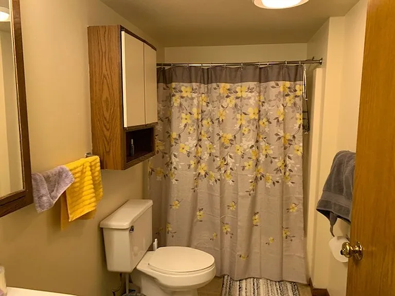 230 W Lakelawn Pl — Photo 22