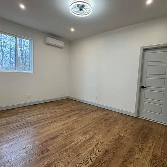 45 Clinton Ave #1 — Photo 17