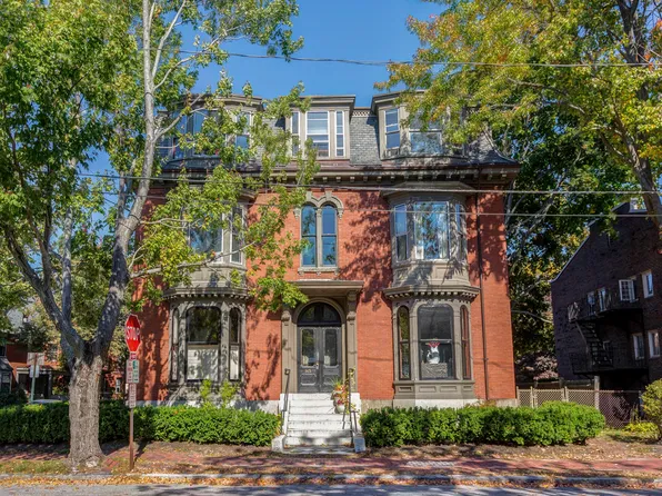 143 Pine Street #3, Portland, ME 04102