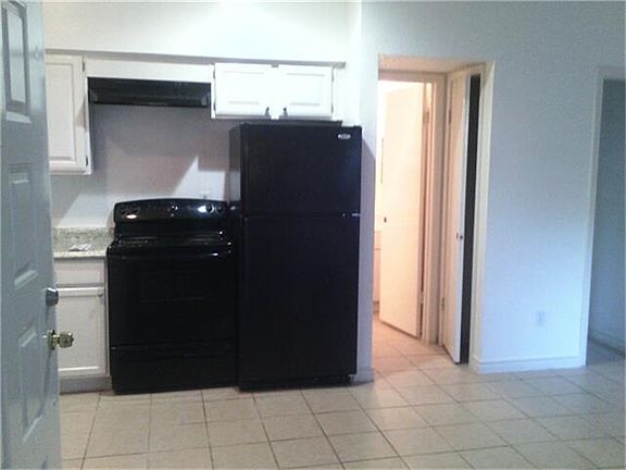 4th image of 10855 Meadowglen Ln APT 912