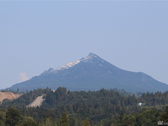 4th image of 11325 175th Ave NE