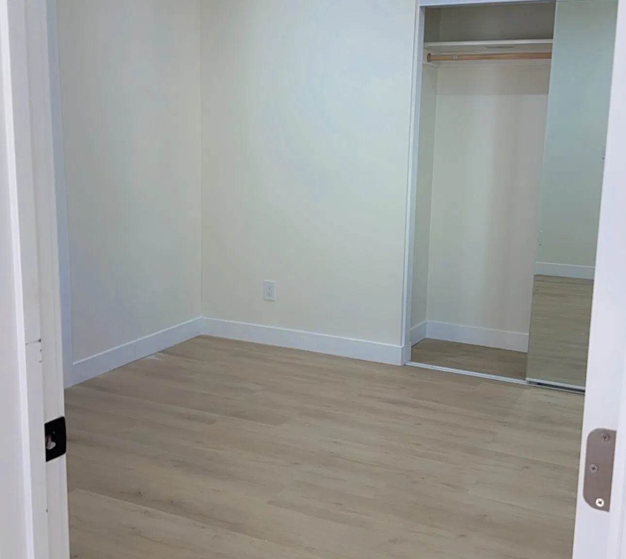1 bed, 750 sqft, $1,950 — Photo 2