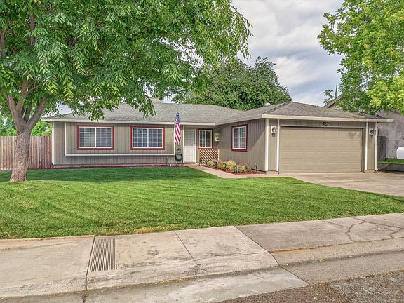 3rd image of 8325 Willow Tree Way