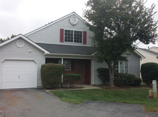 52 Carnaby Close #1000, Freehold, NJ 07728