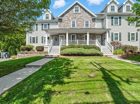 10 Pomeworth St Unit B, Stoneham, MA 02180