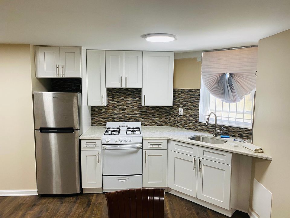 1st image of 2154 E 34th St #1
