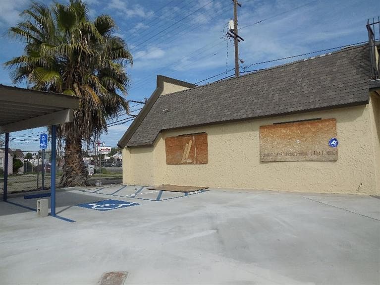 1st image of 1507 N West Ave