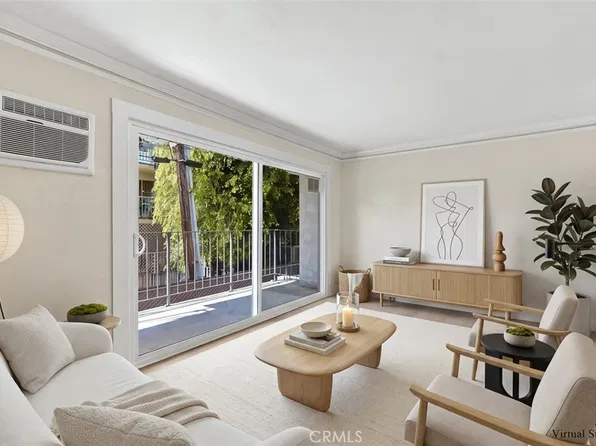837 N West Knoll Dr, West Hollywood, CA 90069