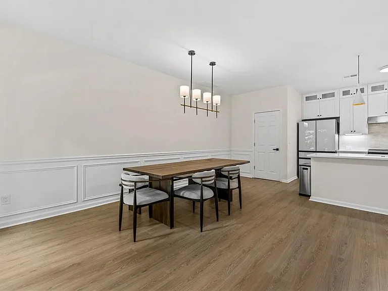 386 Creek Manor Way — Photo 15