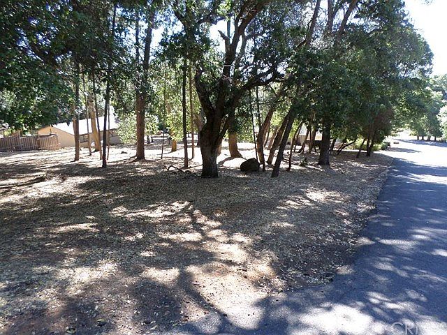 1st image of 2830 Greenway Dr