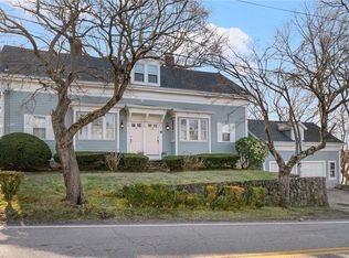 186 Crompton Ave, East Greenwich, RI 02818