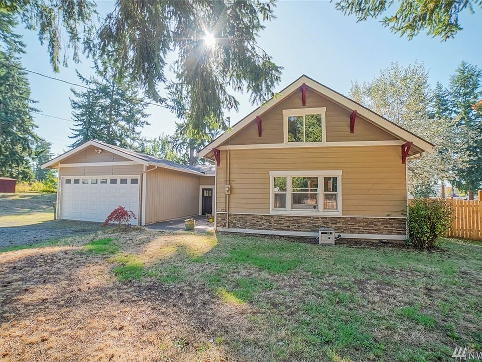 1st image of 9724 128th St E