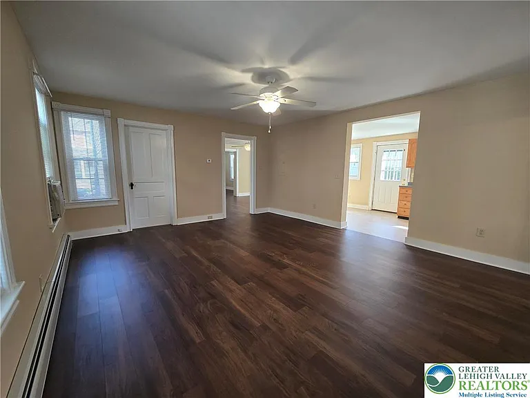 40 Evergreen St #B — Photo 20