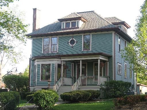 1st image of 612 Buell Ave