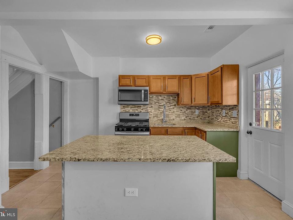 1st image of 3506 Virginia Ave