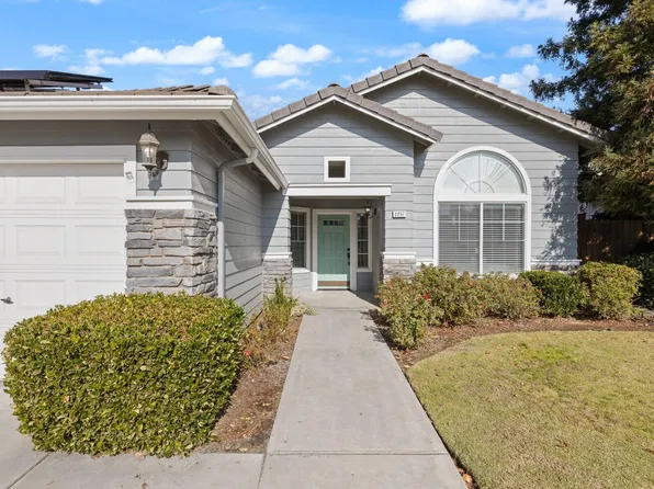 2257 Wrenwood Ave, Clovis, CA 93611