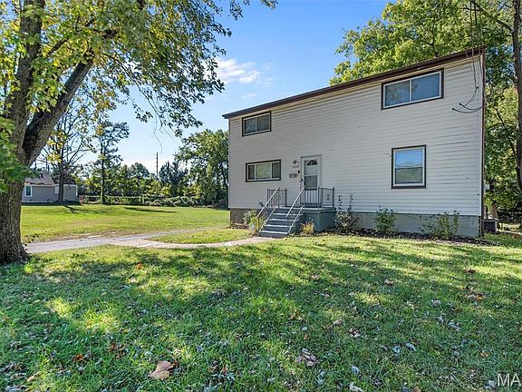 2nd image of 3319 Eminence Blvd