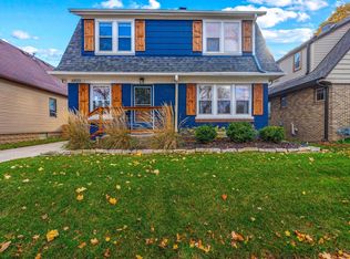 6923 W Bluemound Rd, Wauwatosa, WI 53213