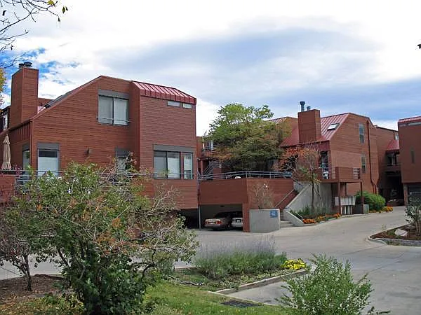 812 Walnut St #C — Photo 1
