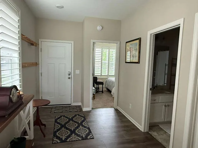 9214 Kaiser Cir NE — Photo 8