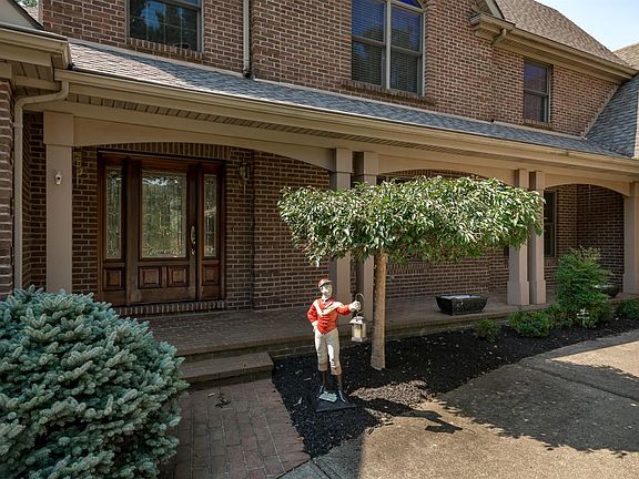 4th image of 2015 Wyndamere Ln