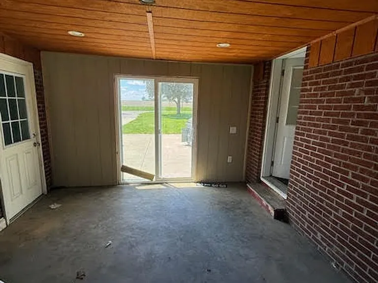3313 Burnstine Rd — Photo 12