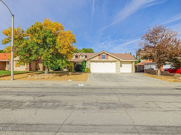 3rd image of 5811 Corinthian Pl