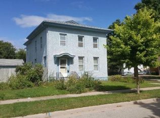 135 3rd St, Fond Du Lac, WI 54935