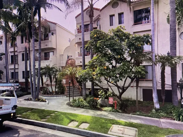 Villa Monaco Apartments