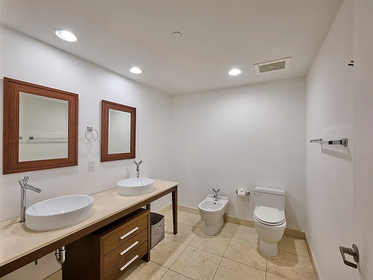 495 Brickell Ave #4506 — Photo 13