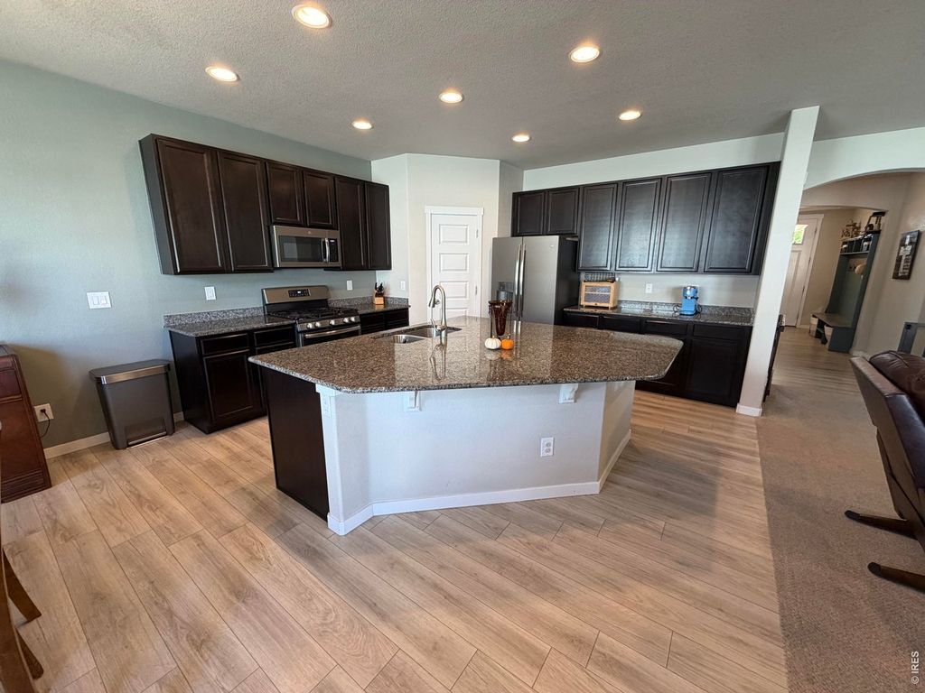 5163 Maidenhead Dr