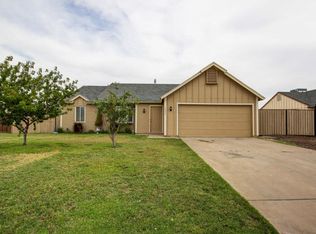 7054 W Ironwood Dr, Peoria, AZ 85345