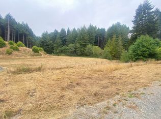 4 Pomeroy Hollow Rd, Eureka, CA 95503