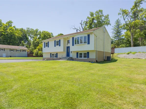 3709 Foothill Street, Mohegan Lake, NY 10547