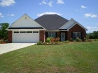 6446 Wolfe Rd, Columbus, MS 39705