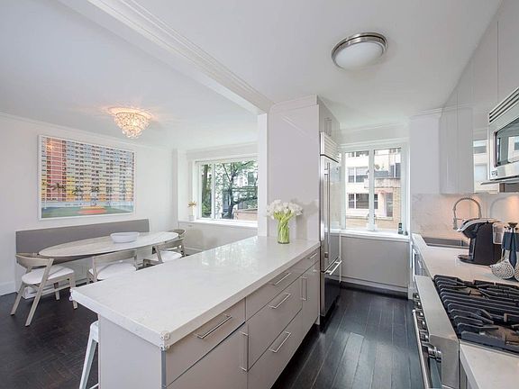 3rd image of 179 E 70th St APT 2A