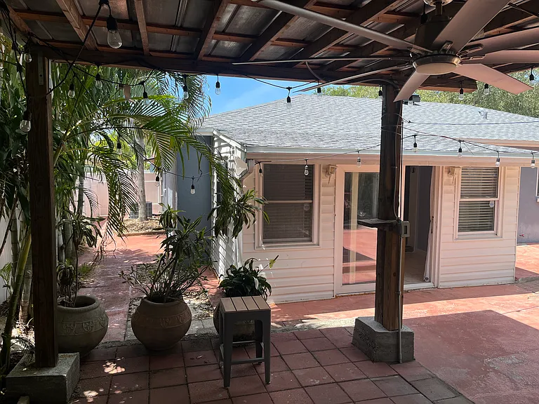 6924 Buhrley Ter N — Photo 14