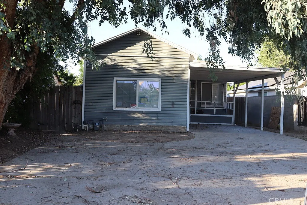 3 bed, 1094 sqft, $3,995 — Photo 4